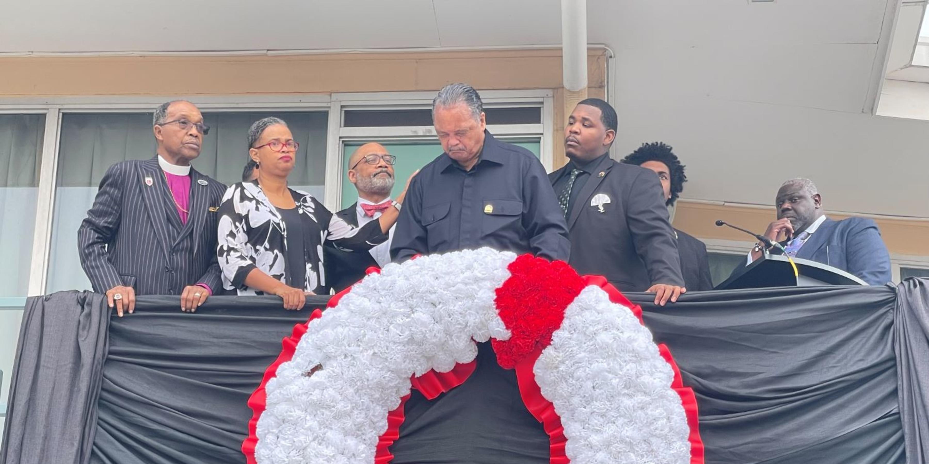 Alumnus works closely with Rev. Jesse Jackson, Chicago activism